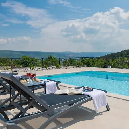 度假居 Amazing In With Sauna *