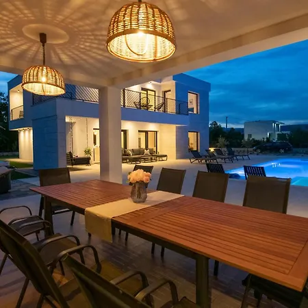 Amazing In With Sauna 度假居 Grubine