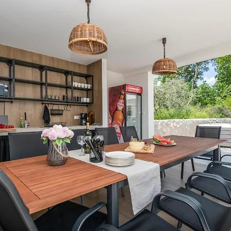 度假居 Amazing In With Sauna *