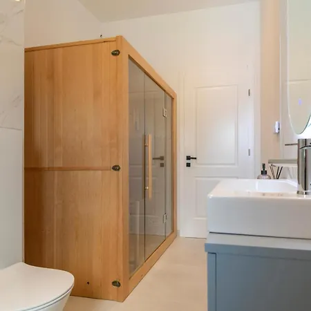 Amazing In With Sauna