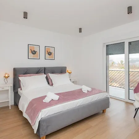 度假居 Amazing In With Sauna