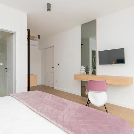 Amazing In With Sauna 度假居 *