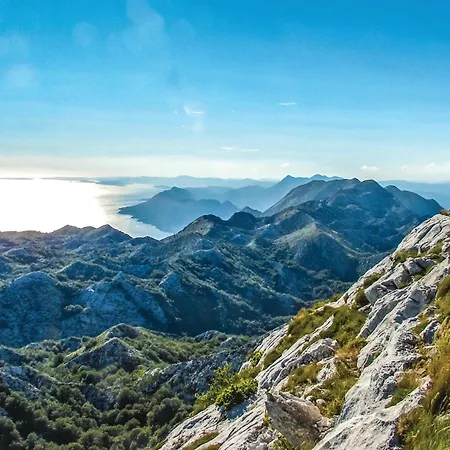 Amazing In With Sauna 度假居 *