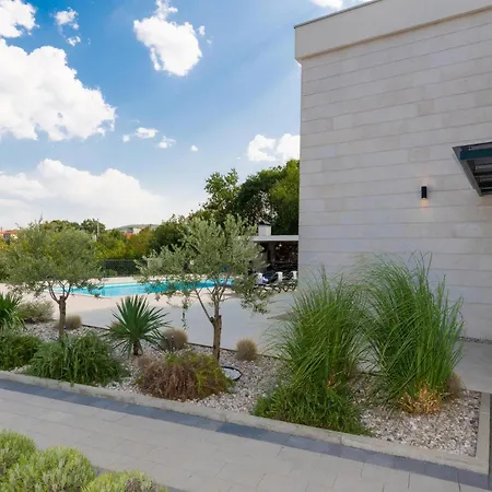 Amazing In With Sauna 度假居 Grubine